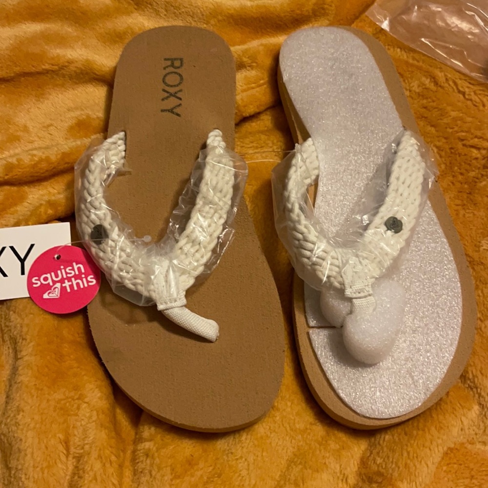 Rosy sandals